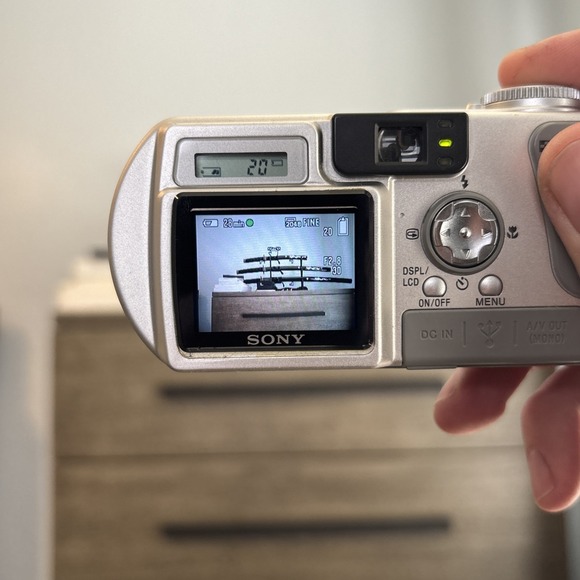 Sony Cyber-shot DSC-P5 Digital Camera Compact Tested Functional W/ Memory Card - Picture 10 of 12